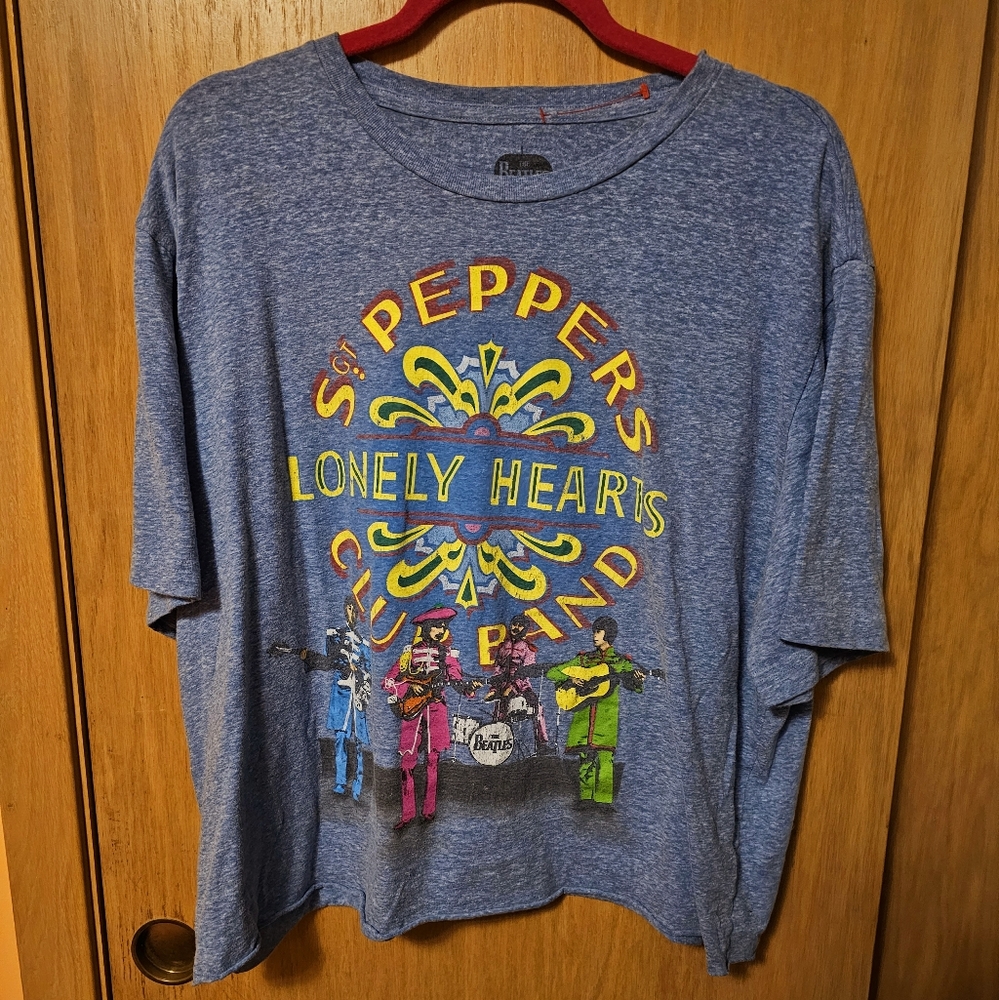 Beatles Sgt Peppers Tee XLT